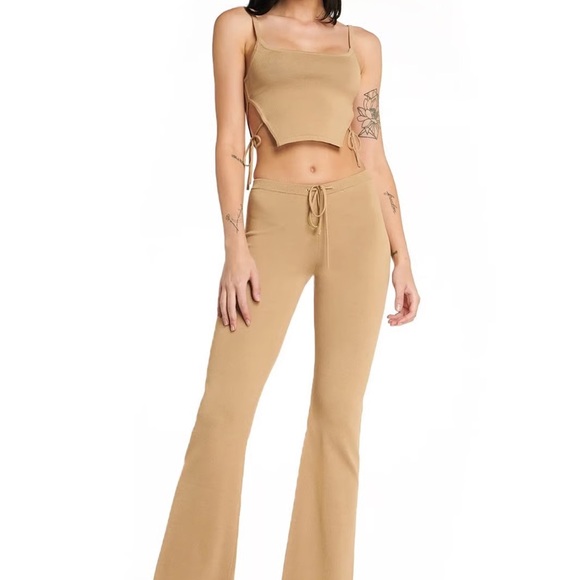 I.AM.GIA - Picture 4 of 7